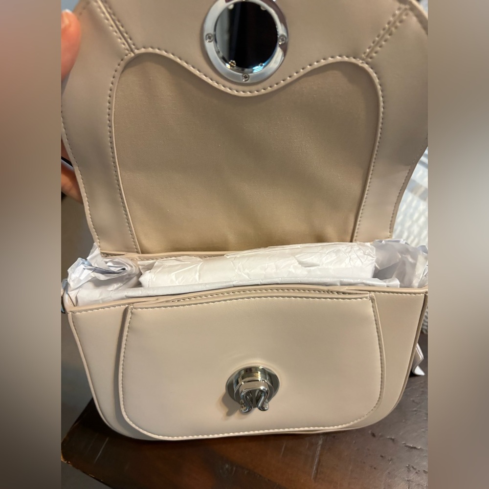 NWT: Lululemon Athletica Leather Alternative Crossbody Bag - color Cashew - Picture 3 of 7